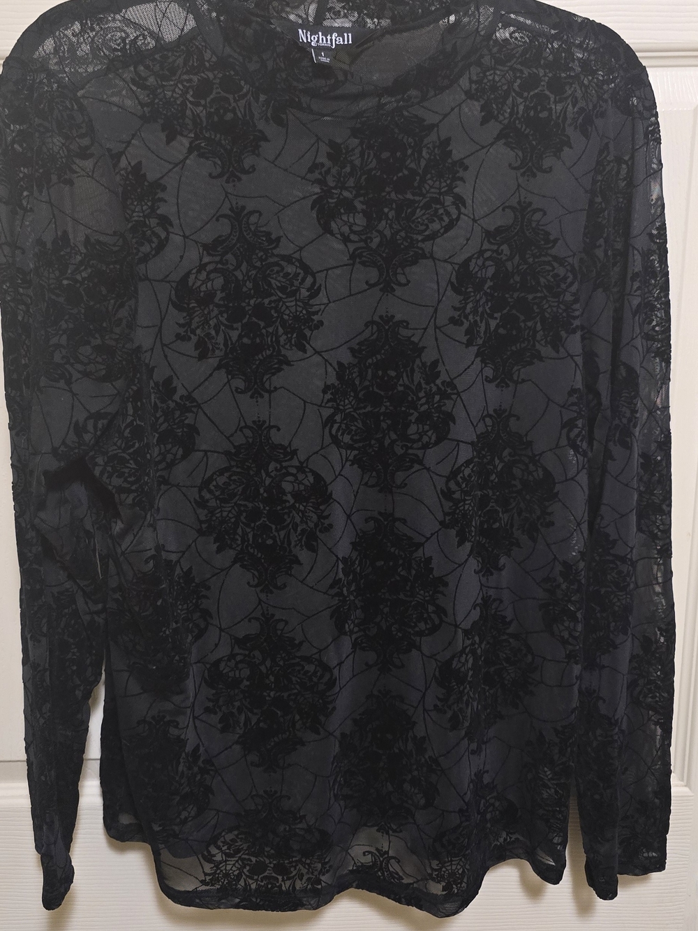 Black Lace Long-Sleeve Skirt Overlay Torrid Night Fall Size 1
